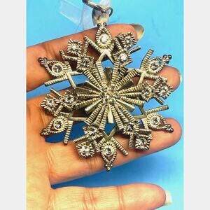 2012 Lunt Silver Snowflake Ornament Christmas Tree Decor Diamond Studded